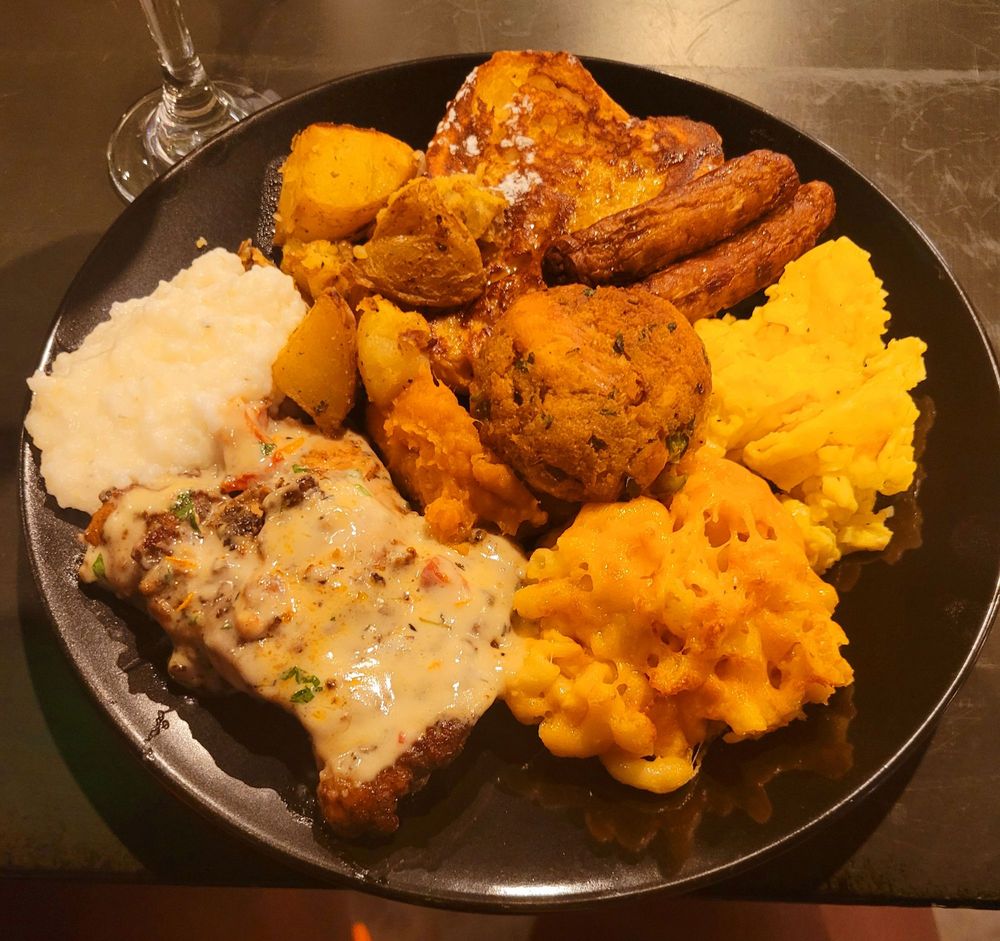 ILLUSIONS RESTAURANT AND BAR Updated September 2024 114 Photos & 45