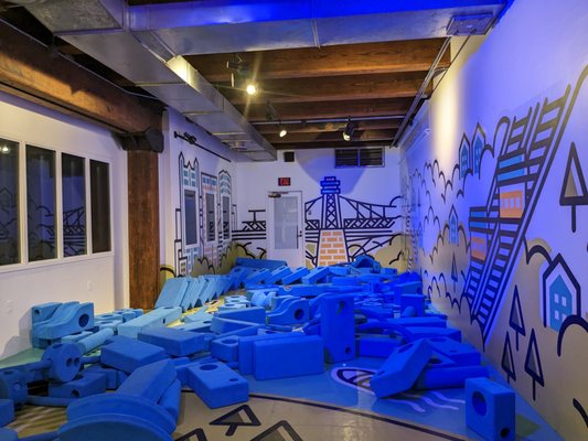 Senator John Heinz History Center by null