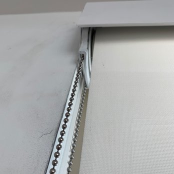 Lifetime Blinds - Roller blind fixed and mounted again! - Shades & Blinds Near Me - Palm Springs, California Lifetime Blinds - Roller blind fixed and mounted again! - Shades & Blinds Near Me - Palm Springs, California