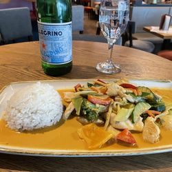 SeafoodSylt - Red Thai Curry with Chicken