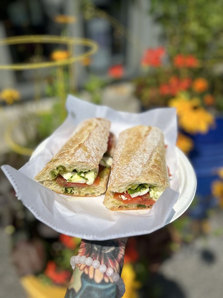 Food from Bizalion's Fine Food