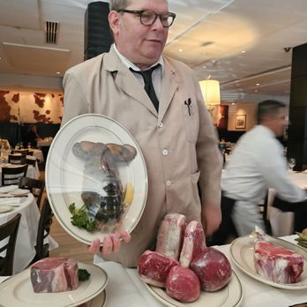 Manny's Steakhouse - Tony's presentation on the meat and seafood options - the lobster is a must! - Steakhouses Near Me - Minneapolis, Minnesota