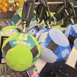 Louis Armstrong Stadium - Soccer keychains