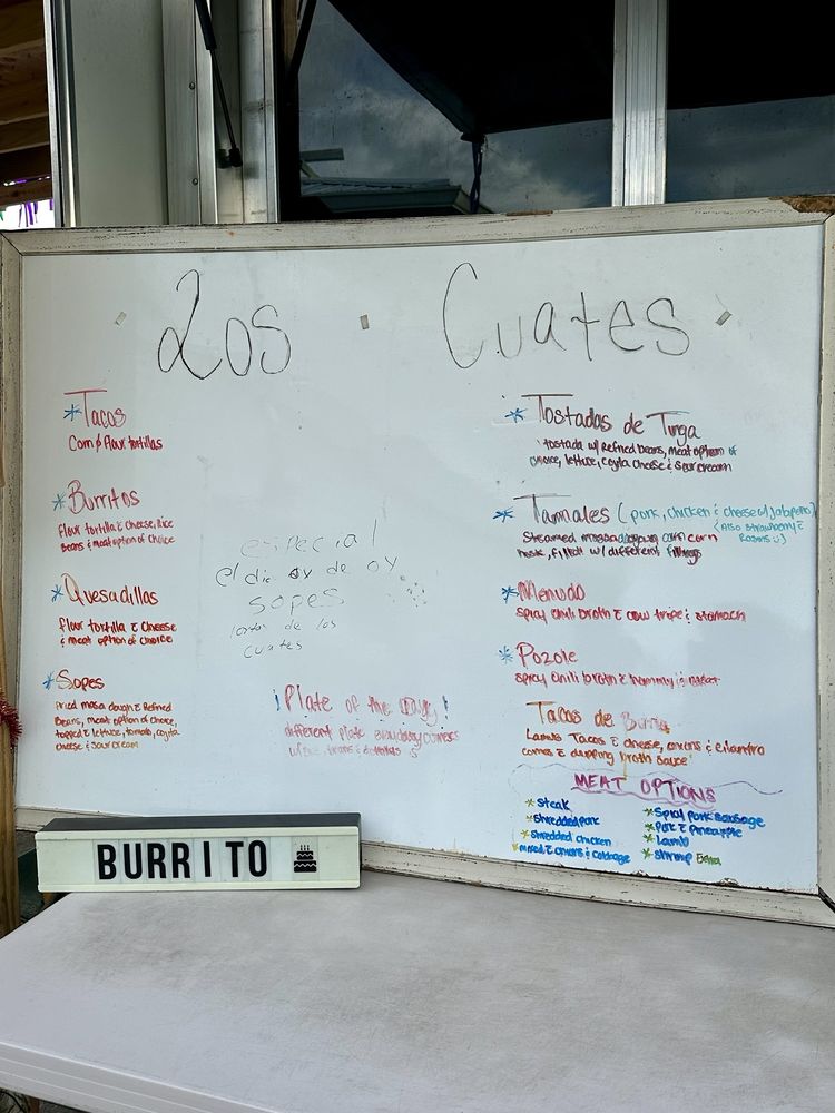 Los Cuates Tacos