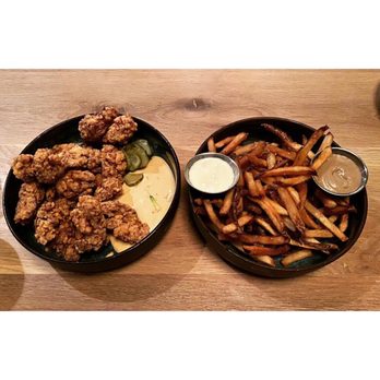 Fern Bar - Fried chicken and French Fries - Bars Near Me - Sebastopol, California