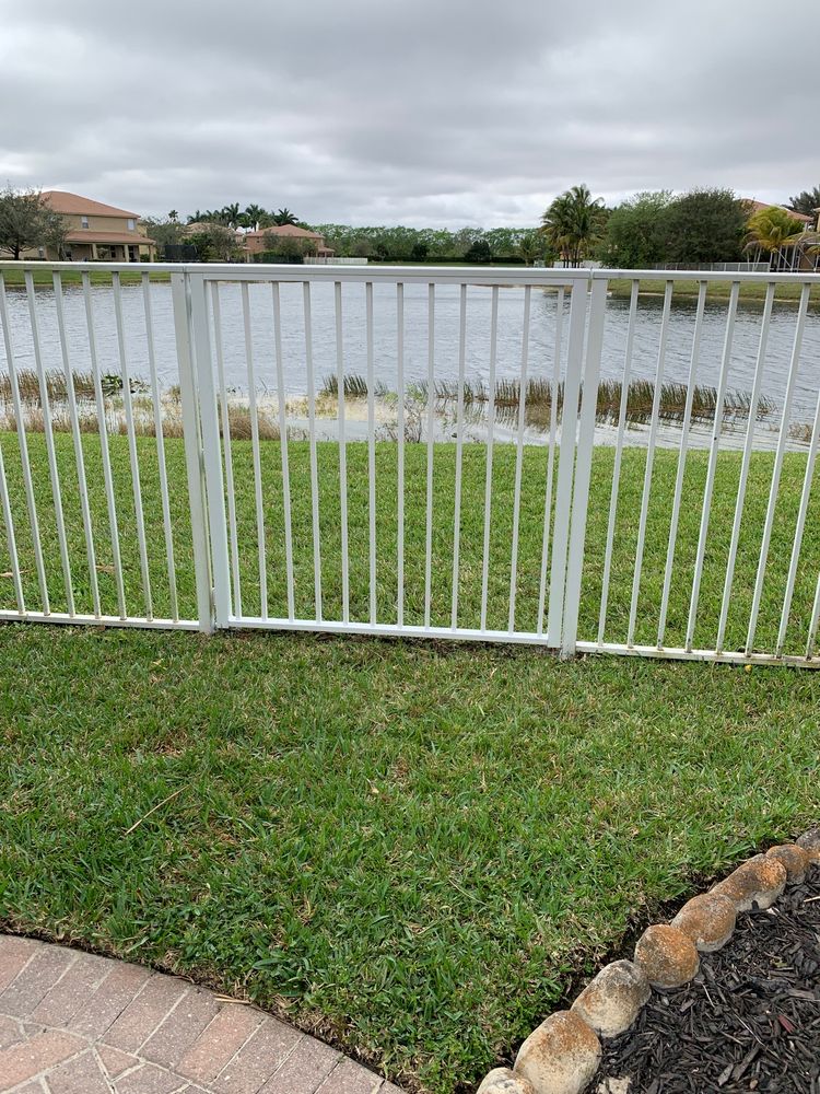SAMADA FENCE 28 Photos & 20 Reviews 1701 W 37th St, Hialeah