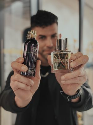 The Scent Room, 142 1/2 N Larchmont Blvd, Los Angeles, CA 90004