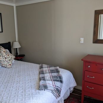 Akari Bungalow - Bedroom #2 - Hotels Near Me - Long Beach, Washington Akari Bungalow - Bedroom #2 - Hotels Near Me - Long Beach, Washington
