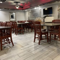 Flaming Kabob - Interior of the restaurant. Clean, but boring.