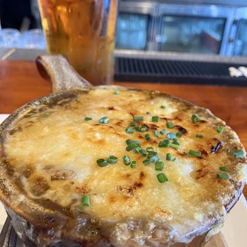 Pacific Beach AleHouse - French Onion Soup - Breweries Near Me - San Diego, California Pacific Beach AleHouse - French Onion Soup - Breweries Near Me - San Diego, California