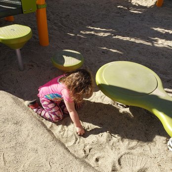 Johnny Carson Park - Wobble pods...check your balance or play in the sand! - Parks Near Me - Burbank, California Johnny Carson Park - Wobble pods...check your balance or play in the sand! - Parks Near Me - Burbank, California