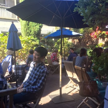 La Note - Back patio - French Near Me - Berkeley, California La Note - Back patio - French Near Me - Berkeley, California