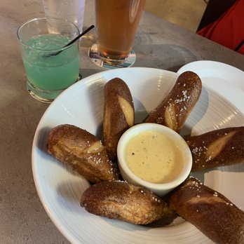 Corner Pub Downtown - Sports Bars Near Me - Nashville, Tennessee Corner Pub Downtown - Sports Bars Near Me - Nashville, Tennessee