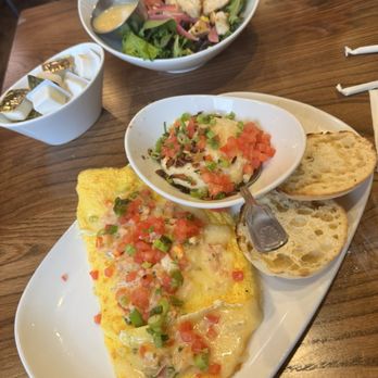 Another Broken Egg Cafe - Breakfast & Brunch Near Me - Lakewood Ranch, Florida Another Broken Egg Cafe - Breakfast & Brunch Near Me - Lakewood Ranch, Florida