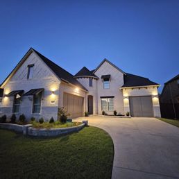 Front light sconces and floodlight Front light sconces and floodlight
