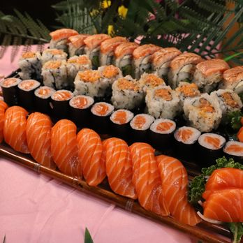 Sushi Pink - 12 pc Salmon Maki; 12 pc Spicy Salmon Maki; 8 pc Salmon Sushi;4 pc Salmon Sashimi;10 pc Salmon Lover Maki - Sushi Bars Near Me - Chicago, Illinois