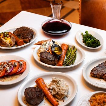Bob's Steak & Chop House - Steakhouses Near Me - Dallas, Texas