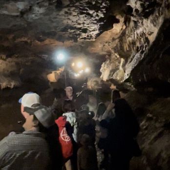 Cosmic Cavern - Cave Tour Group at Cave Beginning - Tours Near Me - Berryville, Arkansas