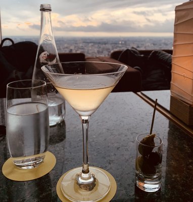 The Peak Lounge & Bar by null