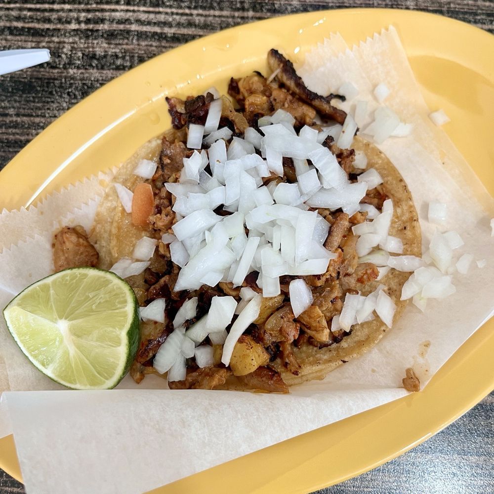 Taqueria El Rosal - Taco al pastor - Mexican Near Me - Elkhart, Indiana