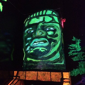 Putting Edge - Mini Golf Near Me - Laval, Quebec Putting Edge - Mini Golf Near Me - Laval, Quebec