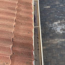 The true color of my gutter after cleaning. The true color of my gutter after cleaning.