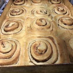 Mountain Mama's Coffeehouse and Bakery - Homemade Cinnamon Starbucks! We are a full service Starbucks! we also offer Tour Group Lunches with 24 hour pickup! Bison & Elk Breakfast Bu