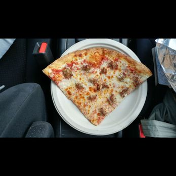 Rocco's Pizza - By the slice Pizza - Italian Near Me - Mill Valley, California