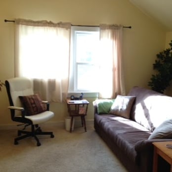 Mindful Pathways Counseling - Light-filled Therapy Office - Counseling & Mental Health Near Me - Portland, Oregon Mindful Pathways Counseling - Light-filled Therapy Office - Counseling & Mental Health Near Me - Portland, Oregon