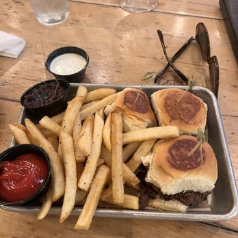 Pour Company - Kobe sliders - New American Near Me - Fullerton, California Pour Company - Kobe sliders - New American Near Me - Fullerton, California