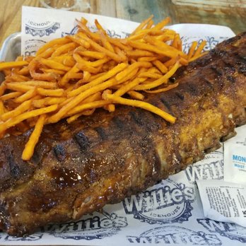 Willie's Grill & Icehouse - Full rack of ribs with sweet potato fries - American Near Me - Spring, Texas
