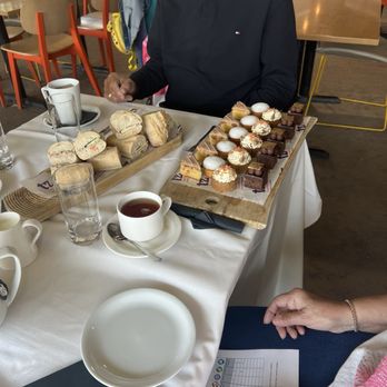 Twycross Zoo - Amazing afternoon tea spread - Zoos Near Me - Atherstone, WAR Twycross Zoo - Amazing afternoon tea spread - Zoos Near Me - Atherstone, WAR