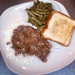 The Log Cabin - Stew Beef