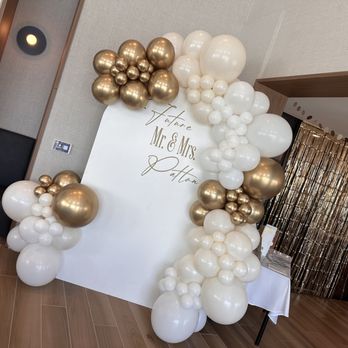 Daireth’s Decorations - Balloon Services Near Me Daireth’s Decorations - Balloon Services Near Me