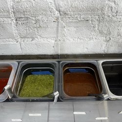 Tacos 1986 - Salsa bar
