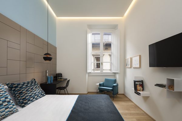 Milu Hotel by null