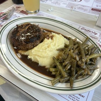 Grey's Diner - Salisbury steak - Diners Near Me - Charlotte, North Carolina Grey's Diner - Salisbury steak - Diners Near Me - Charlotte, North Carolina