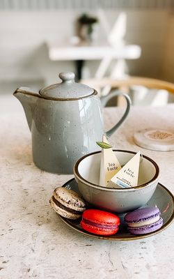 Desserts by Clement by null