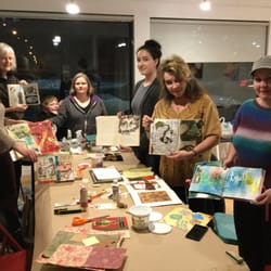 Bleeding Heart Art Space - Participants at a recent arts workshop.