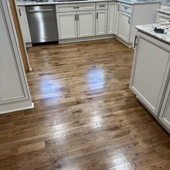 York & Miller Floor - Kitchen finished - Flooring Near Me - Cleveland, Tennessee York & Miller Floor - Kitchen finished - Flooring Near Me - Cleveland, Tennessee