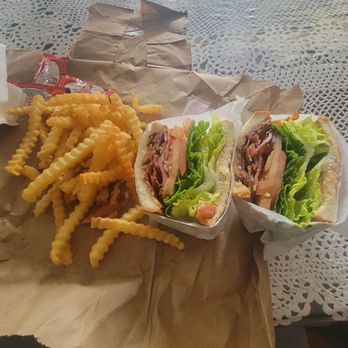 The Food Junction - BLT and Fries - American Near Me - Sacramento, California The Food Junction - BLT and Fries - American Near Me - Sacramento, California
