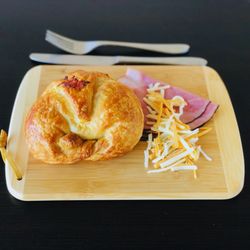 Winstar Donuts - Ham and cheese croissant