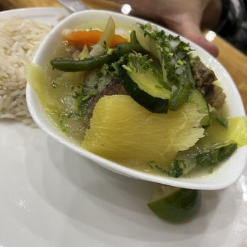 Lucia Restaurant - Salvadoran Near Me - Mattituck, New York