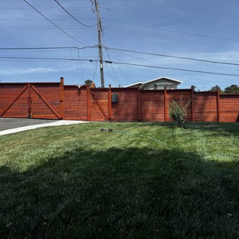 Rocky Builders - Front Fence built by Rocky Builders - General Contractors Near Me - Richmond, California Rocky Builders - Front Fence built by Rocky Builders - General Contractors Near Me - Richmond, California