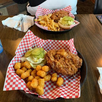 Brothers On Main Bar & Grill - Tenderloins! - American Near Me - Carroll, Iowa Brothers On Main Bar & Grill - Tenderloins! - American Near Me - Carroll, Iowa