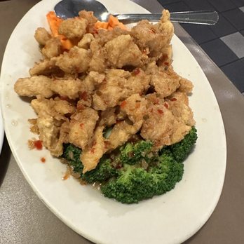 Thai Basil Restaurant - Sweet & Spicy chicken - Thai Near Me - Sevierville, Tennessee Thai Basil Restaurant - Sweet & Spicy chicken - Thai Near Me - Sevierville, Tennessee