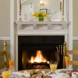 Maple Leaf Inn