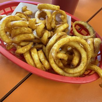George's Giant Hamburger - Curly Fries - Hot Dogs Near Me - Walnut Creek, California