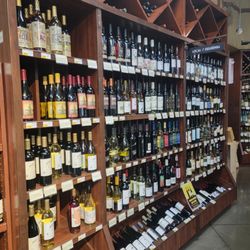 New Earth Market - Wines