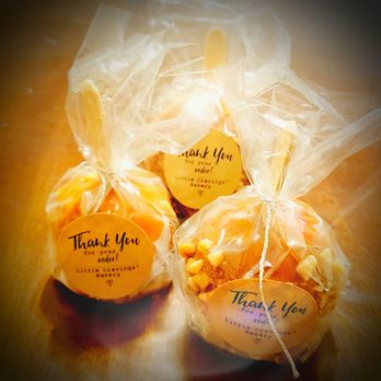 Little Cravings Bakery - Caramel Apples - Desserts Near Me Little Cravings Bakery - Caramel Apples - Desserts Near Me